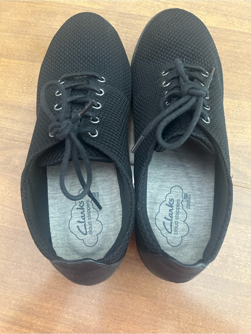 Clarks Women’s Black Knit Lace-Up Sneakers - Picture 5 of 7
